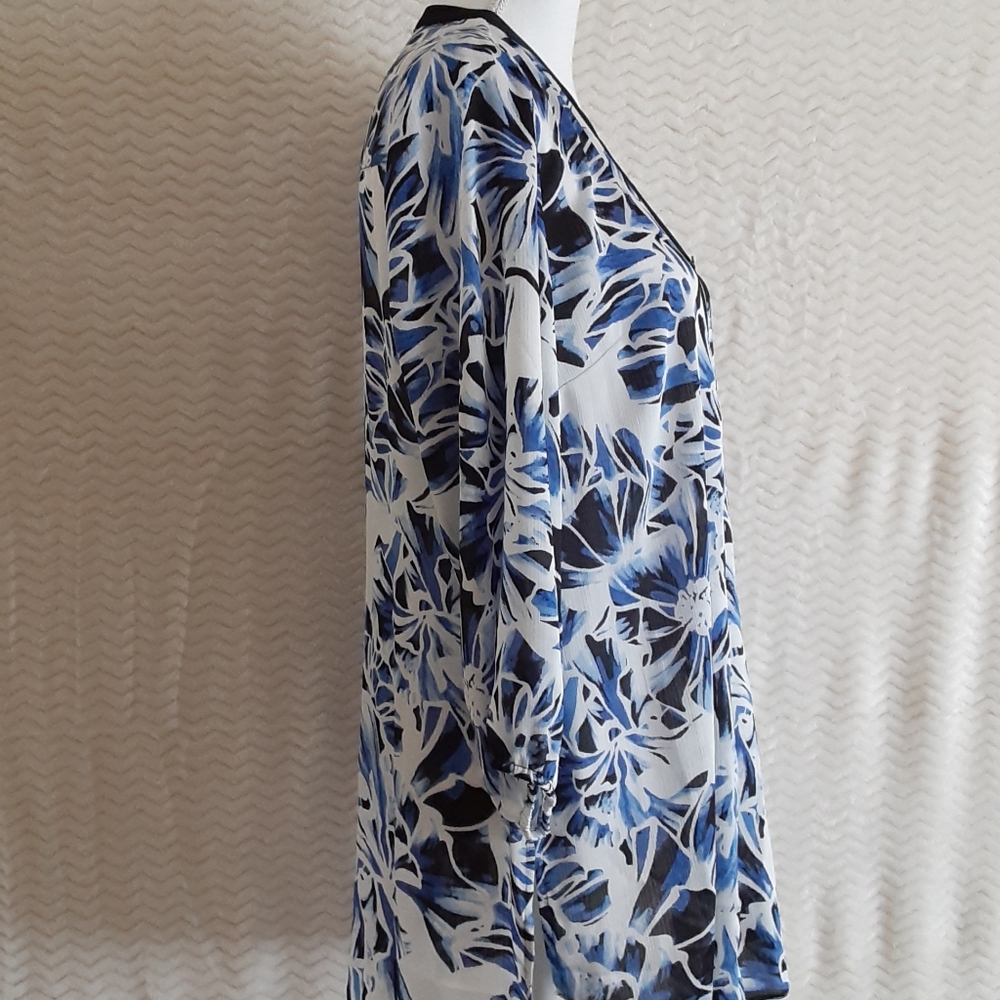 JM Collection Size S  100 Polyester $12 - Picture 2 of 8